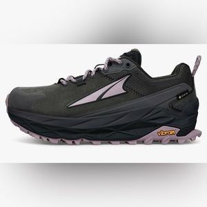 Altra Olympus 5 trail running shoe
